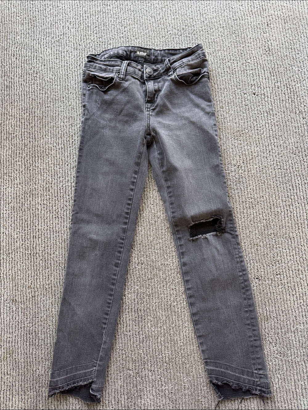 Hudson Jeans Kids Black Distressed Skinny Jeans with Knee Rip